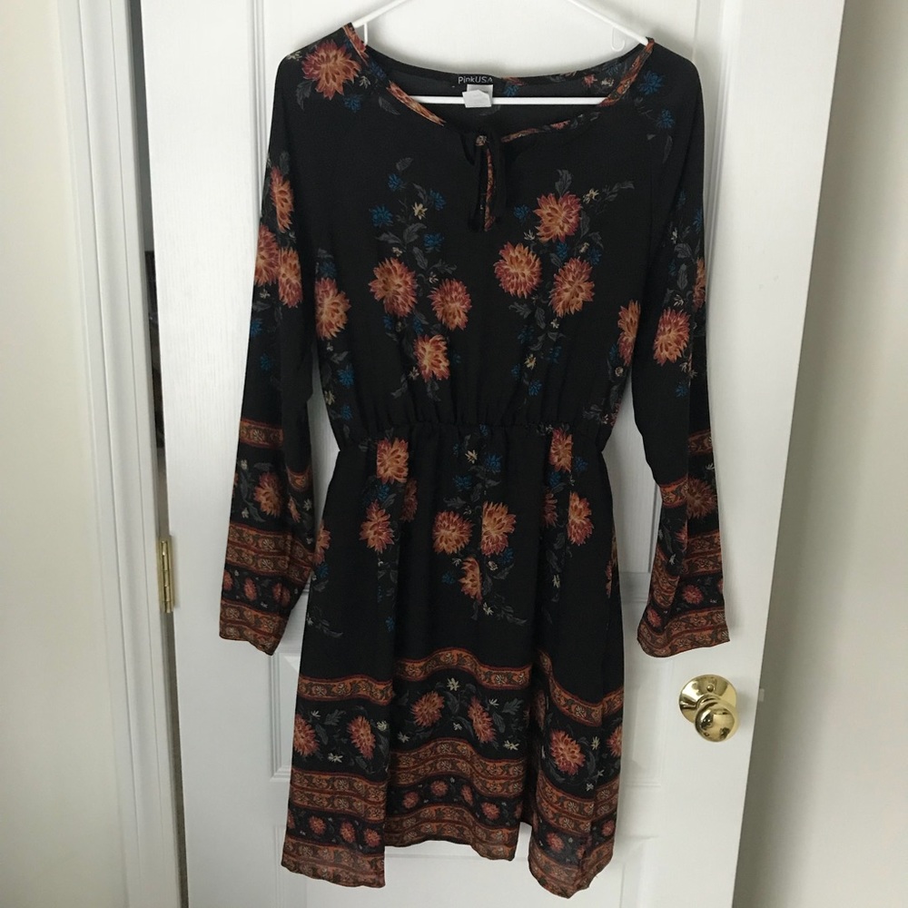 Adorable Boho Dress, Size Small, New